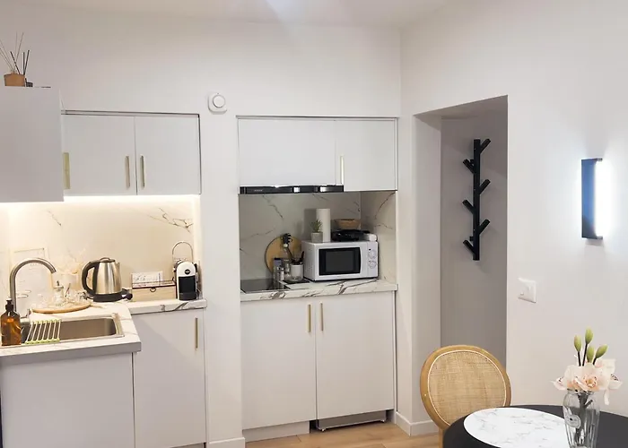 Appartement Bllok Scandi 1 Self-check-in Tirana