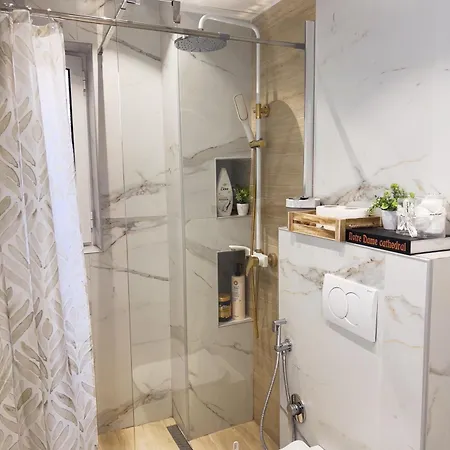 Bllok Scandi 1 Self-check-in