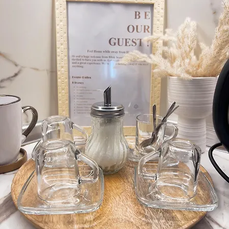 Bllok Scandi 1 Self-check-in *