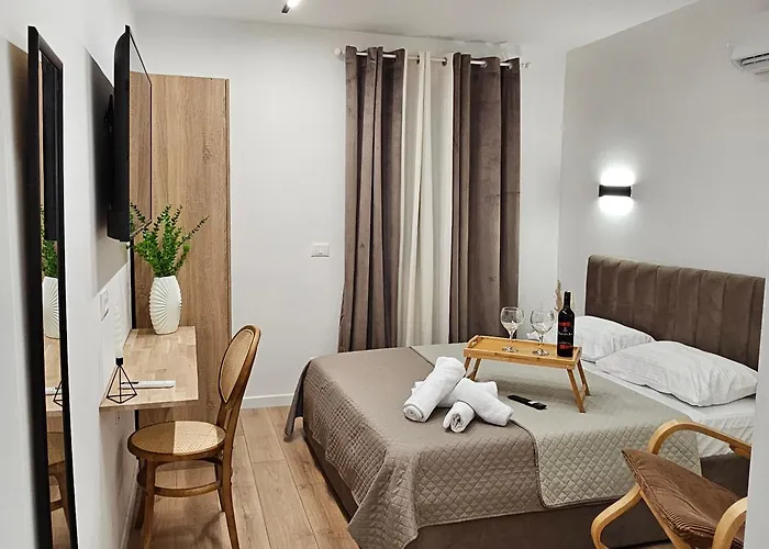 Apartament Bllok Scandi 1 Self-check-in